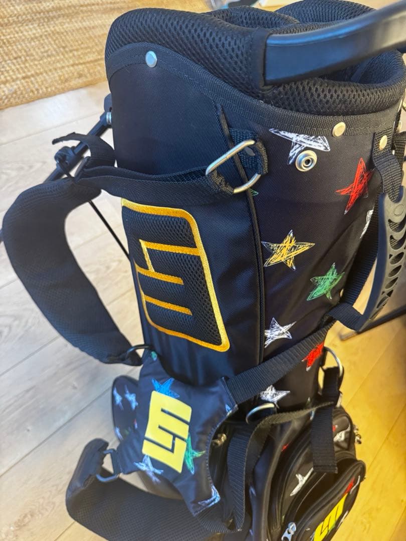 ゴルフキャディバック　ラウドマウス