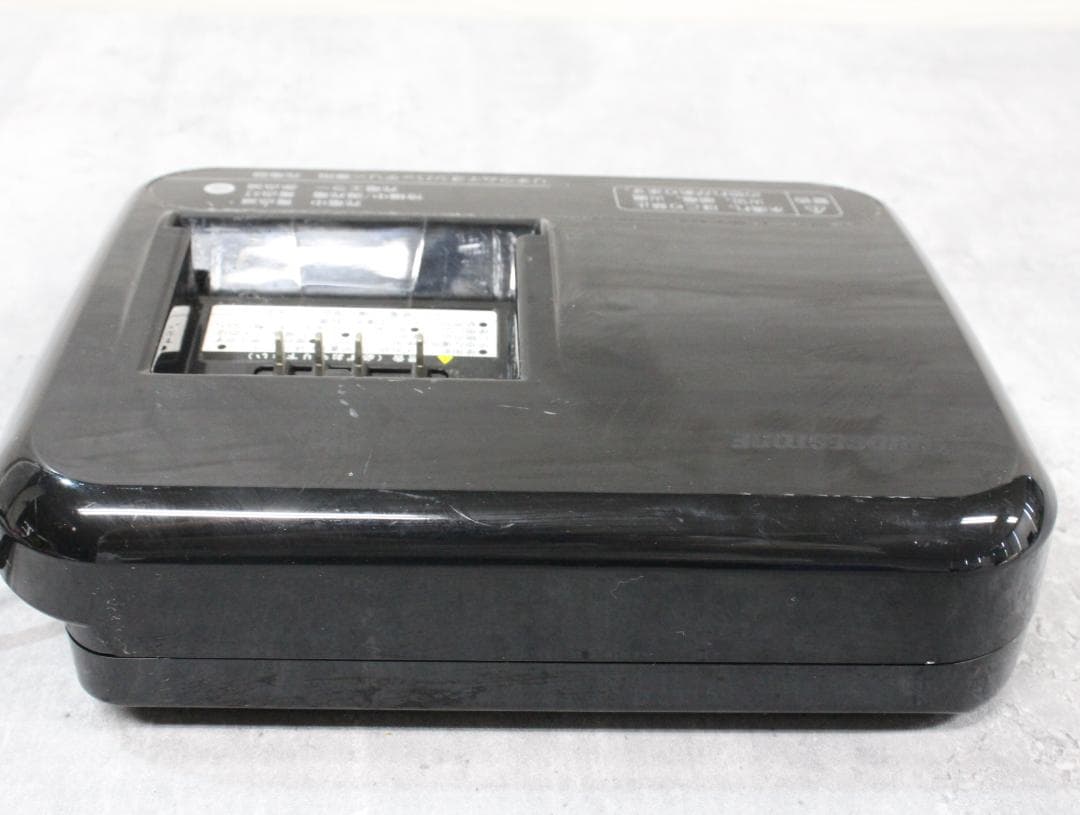 ▲ブリヂストン 充電器 電動アシスト自転車用 P5568