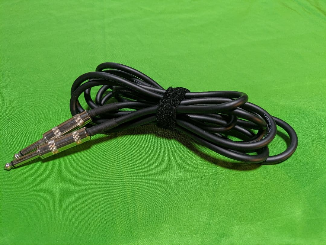 ヤマハ YAMAHA TRBX 304 ホワイト 付属品付き