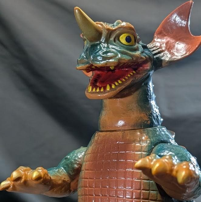 バラゴン「フランケンシュタイン対地底怪獣」登場怪獣（マーミット）ソフビフィギュア
