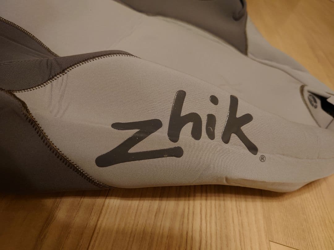zhik グレー 長袖ウェットスーツ