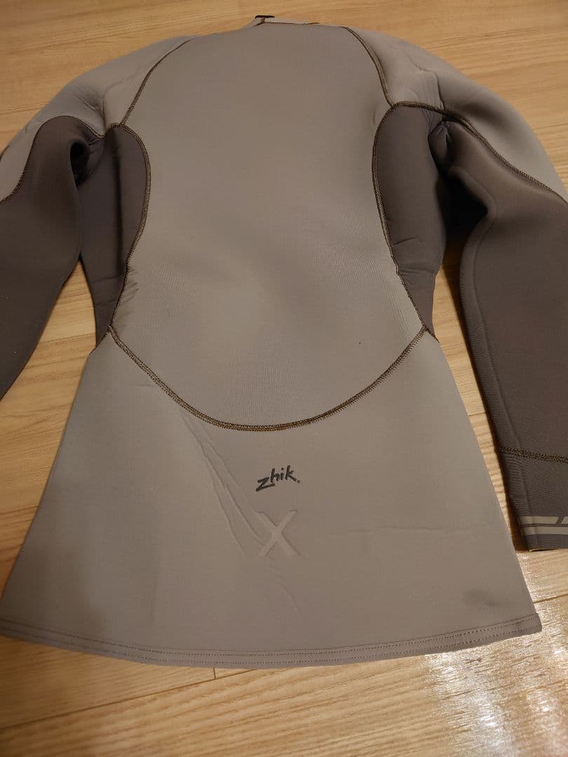zhik グレー 長袖ウェットスーツ