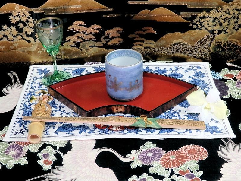 古伊万里　薄瑠璃色　若松の図　のぞき　猪口　C833 AS-CYe