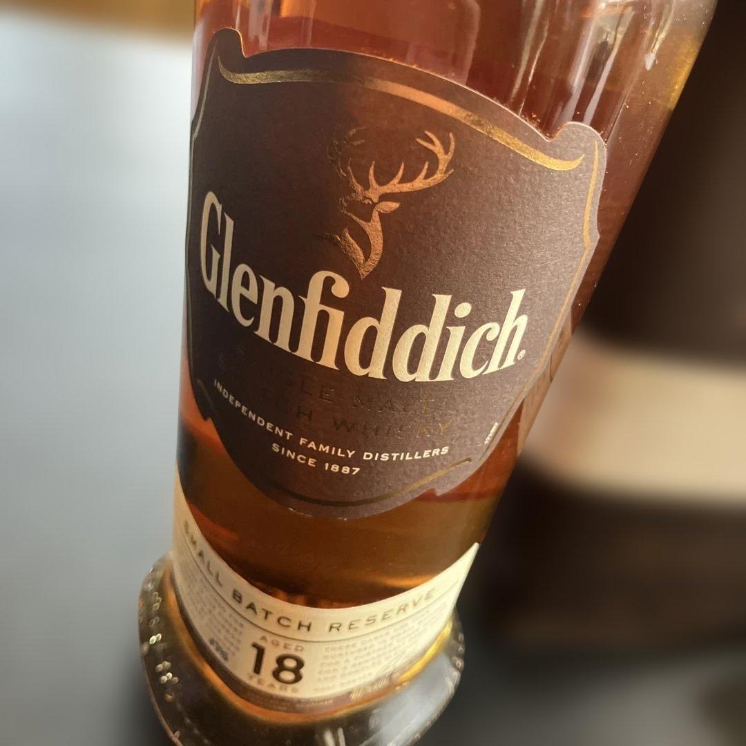 Glenfiddich 18年 スモールバッチリザーブ 700ml 【未開栓】