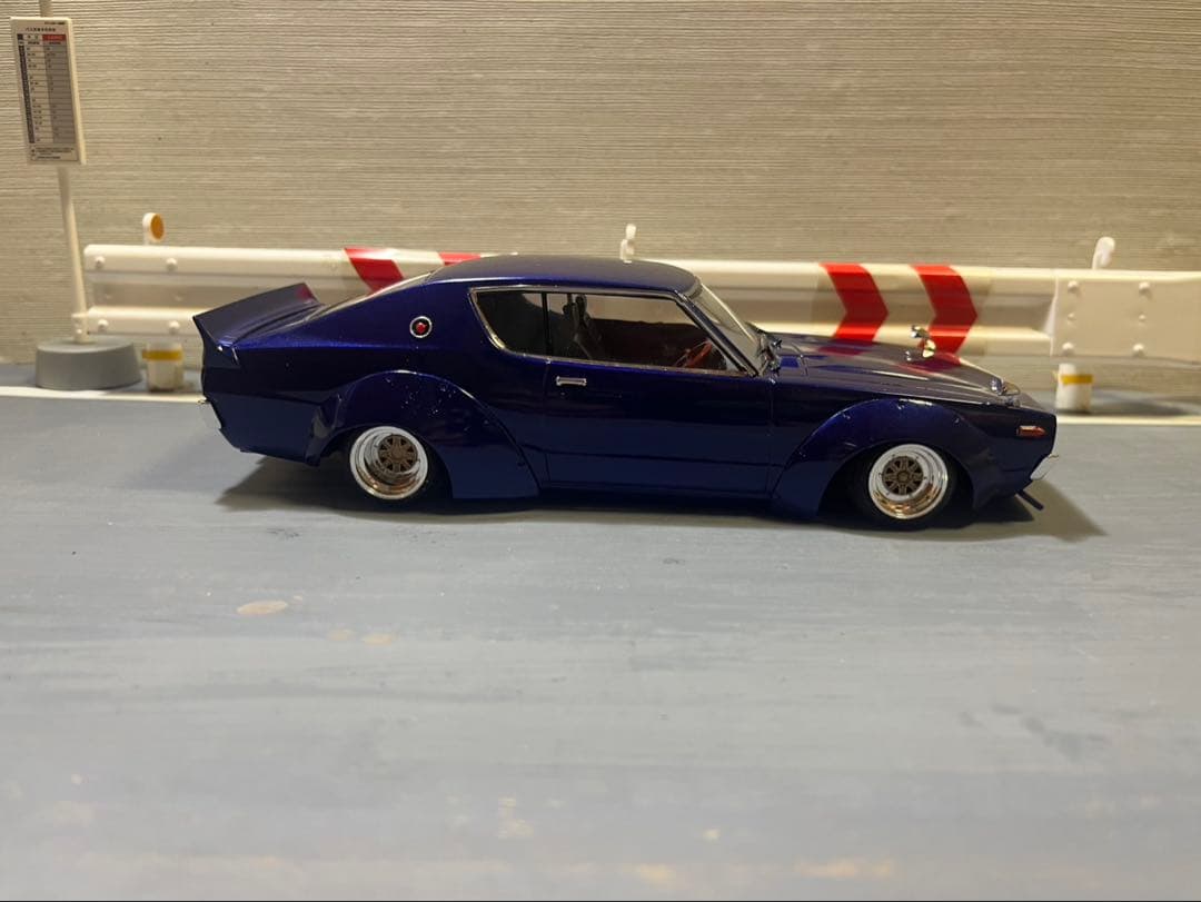 スカイライン　プラモデル　完成品