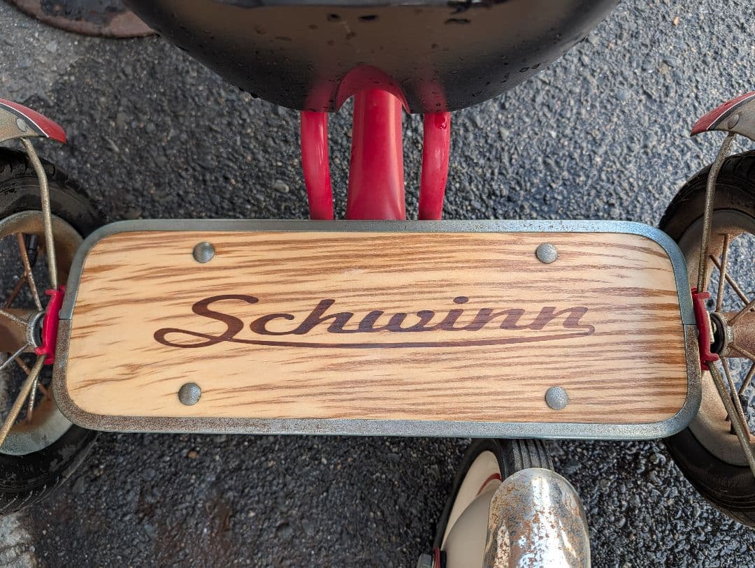 シュウィン　三輪車　ロードスタートライク