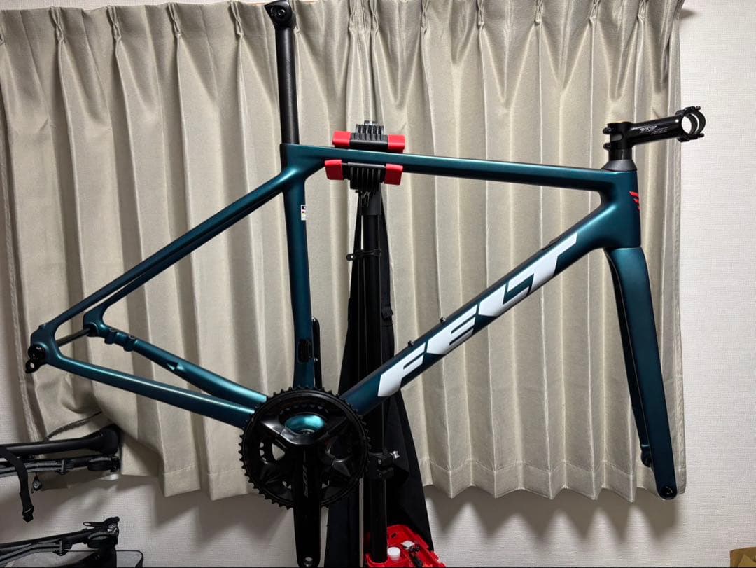 （未走行品）FELT FR4.0 フレームセット