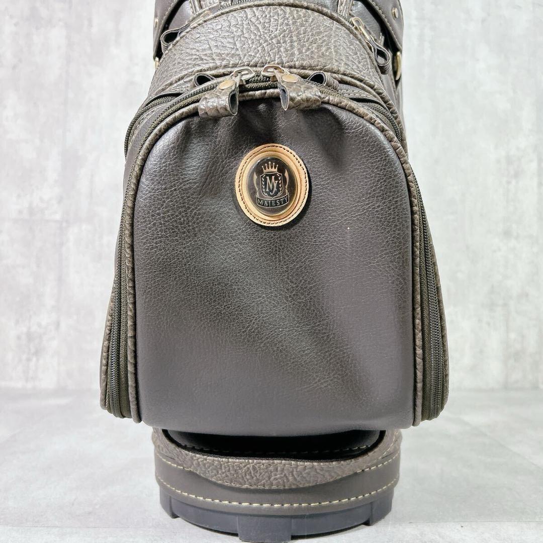 V188 MAJESTY スペシャルモデル キャディバッグ 高級感