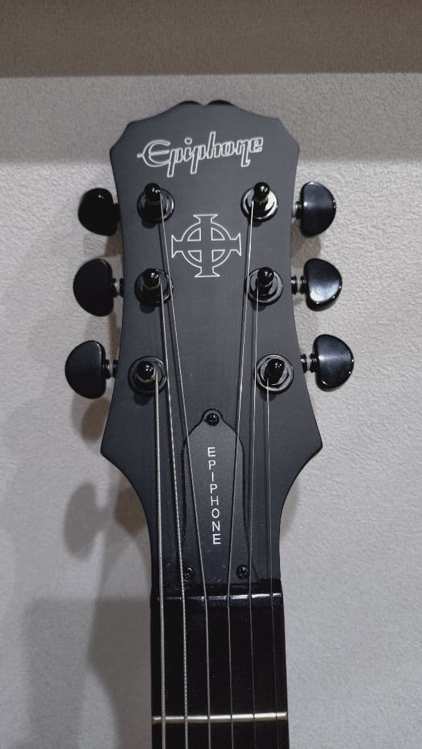 エピフォン　ギター　Goth Les Paul