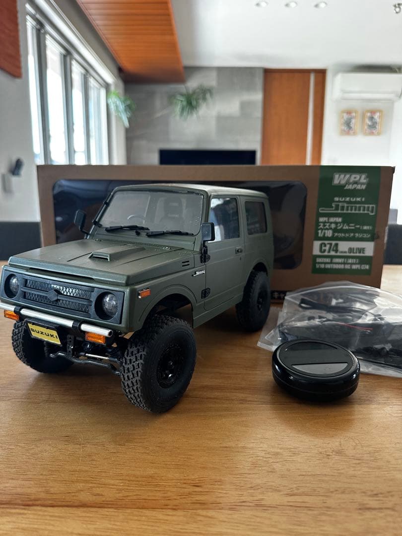 WPL C74-OLIVE ジムニー 1/10ラジコンカー【カスタム】