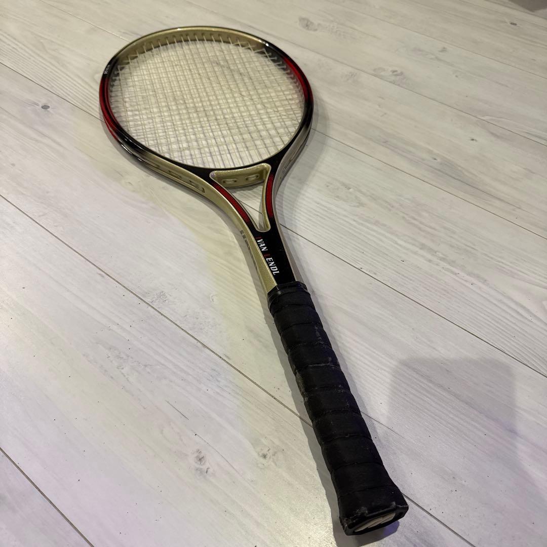 み。Ivan Lendl モデル /テニスラケット/硬式用 専用ケース付き