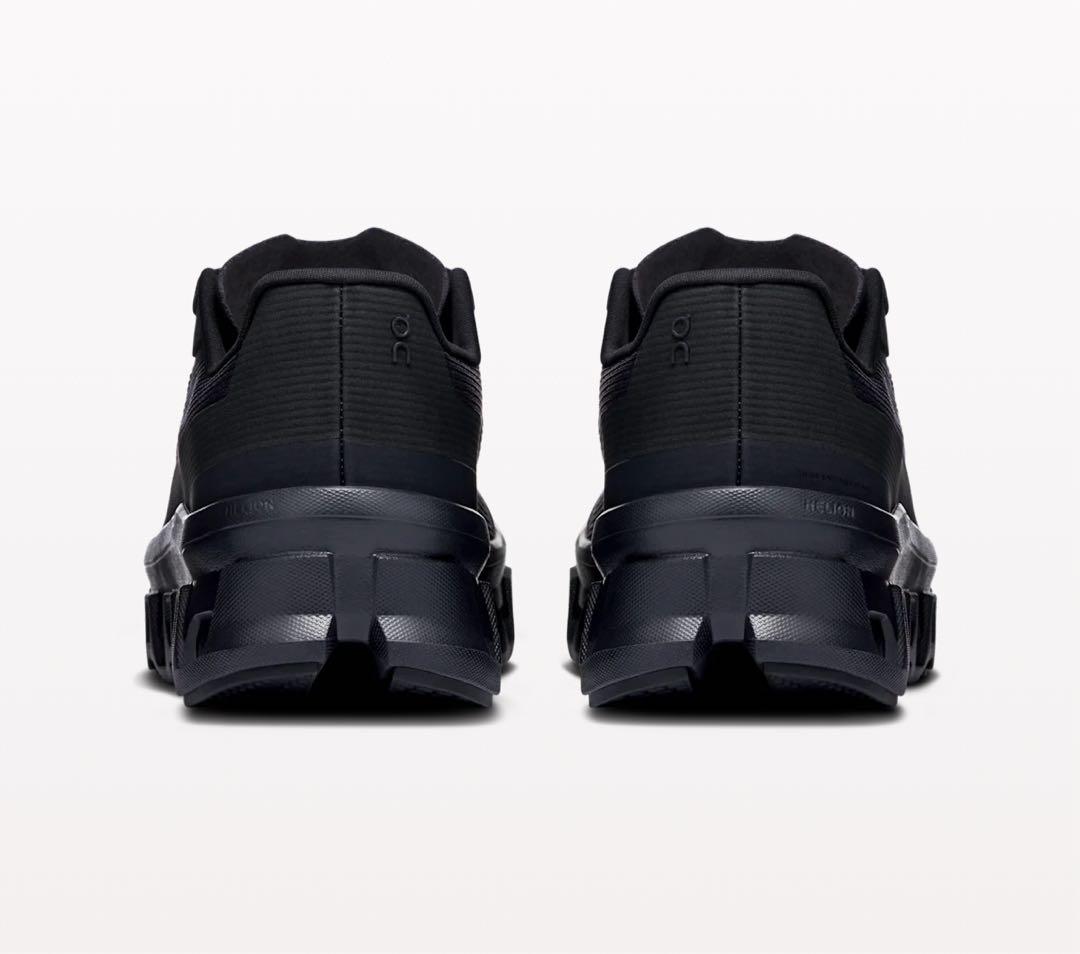 On Cloudmonster ブラック トレーニングシューズ23センチ