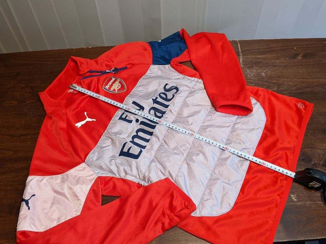 プーマ　アーセナル　中綿　トレーニングウェア　長袖シャツ　サッカー　ハーフジップ