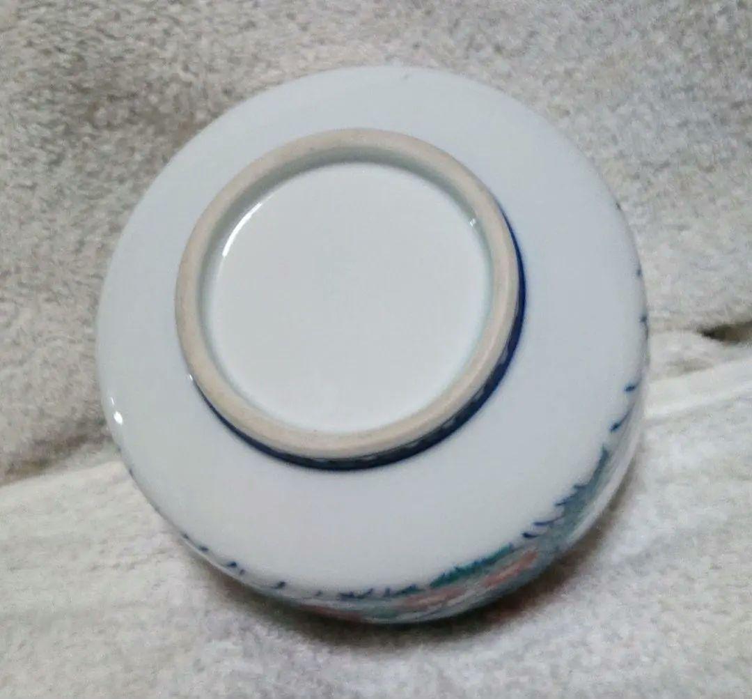 今右衛門茶碗 赤い花と青い葉の模様 陶器製A440