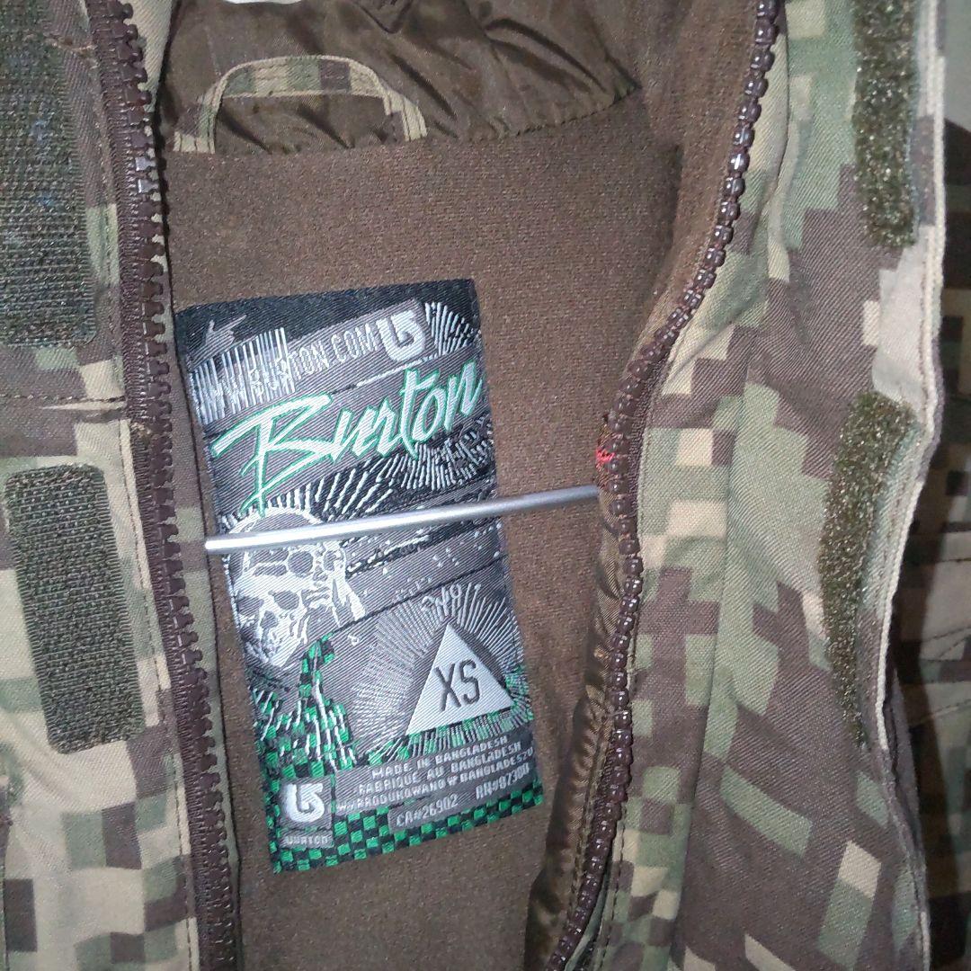 BURTON 迷彩 スノーボードウェアセット キッズウエア上下