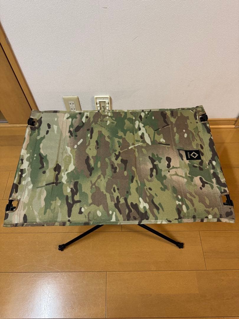 ヘリノックス　タクティカルテーブル　マルチチカム　カモ