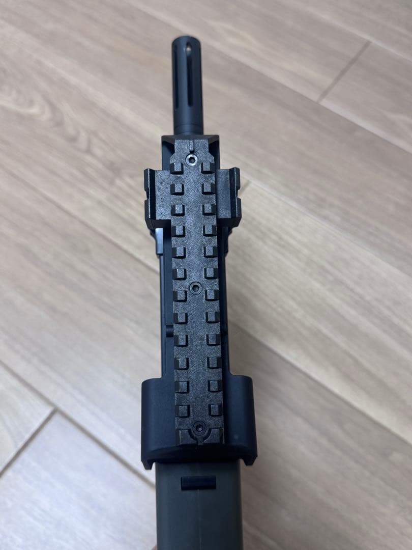 東京マルイ　PS90 ハイサイクル　P90