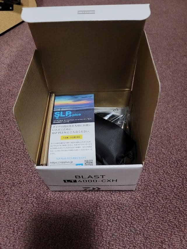 ダイワ(DAIWA) スピニングリール ブラスト LT4000-CXH　新品