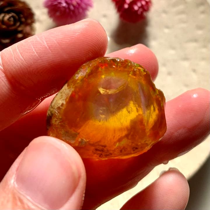 めちゃ珍しくて可愛いオレンジに白のエッグファントム/鉱物標本