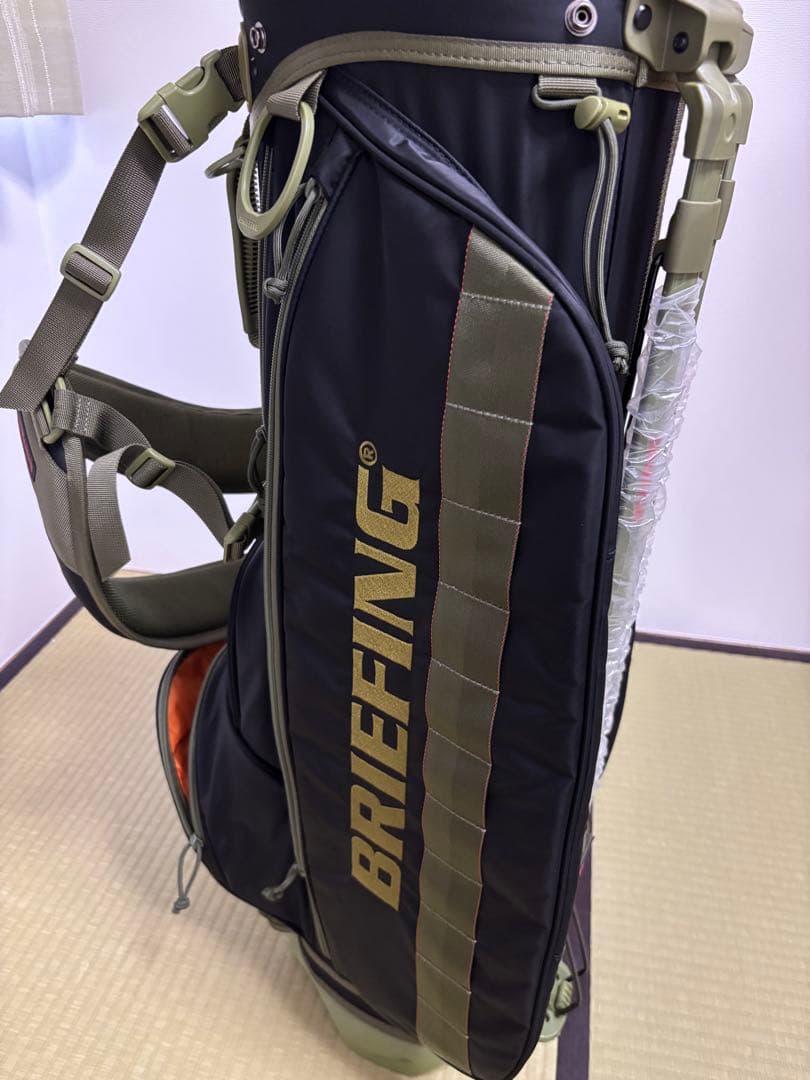 BRIEFING ブリーフィング　キャディバッグ　スタンド　超美品