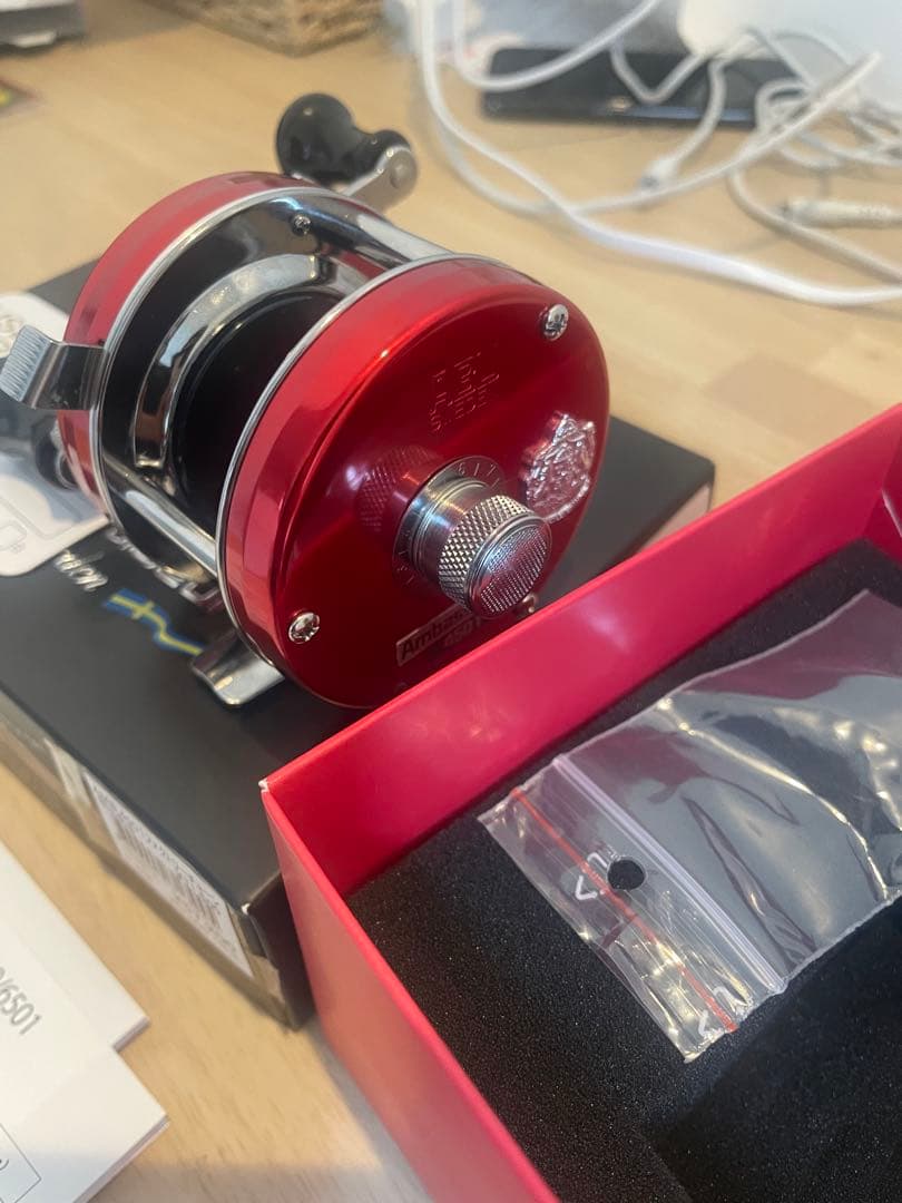 アブガルシアAmbassadeur 4501C ファクトリーチューンレッド激レア