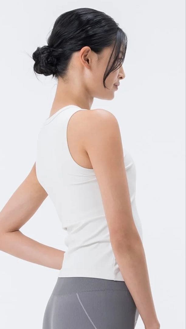 新品SUKALA LAVAブラトップ付きバルーンプルオーバー　セット