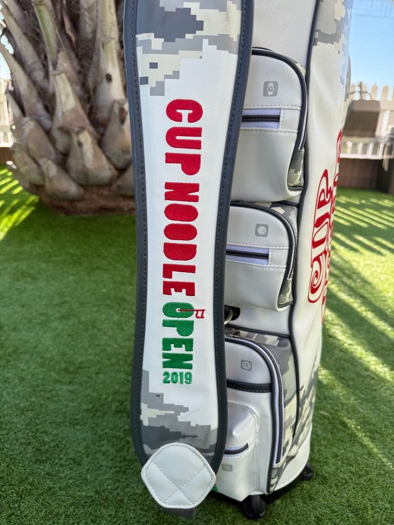 CUP NOODLE 迷彩 ゴルフバッグ