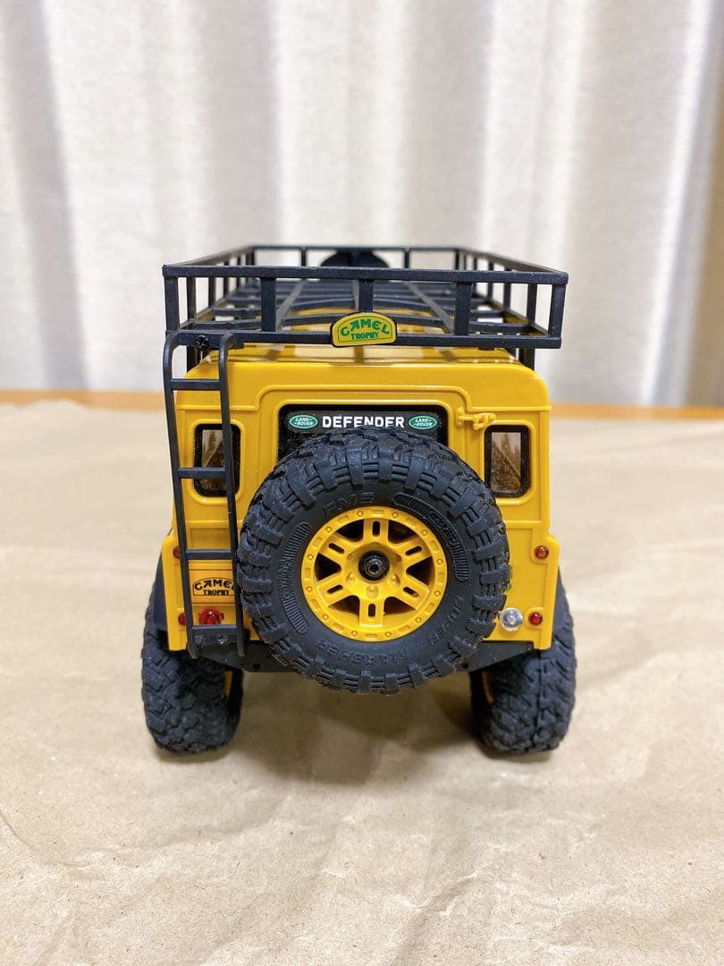 FMS ラジコン　ディフェンダー 1/24 ランドローバー fcx24m