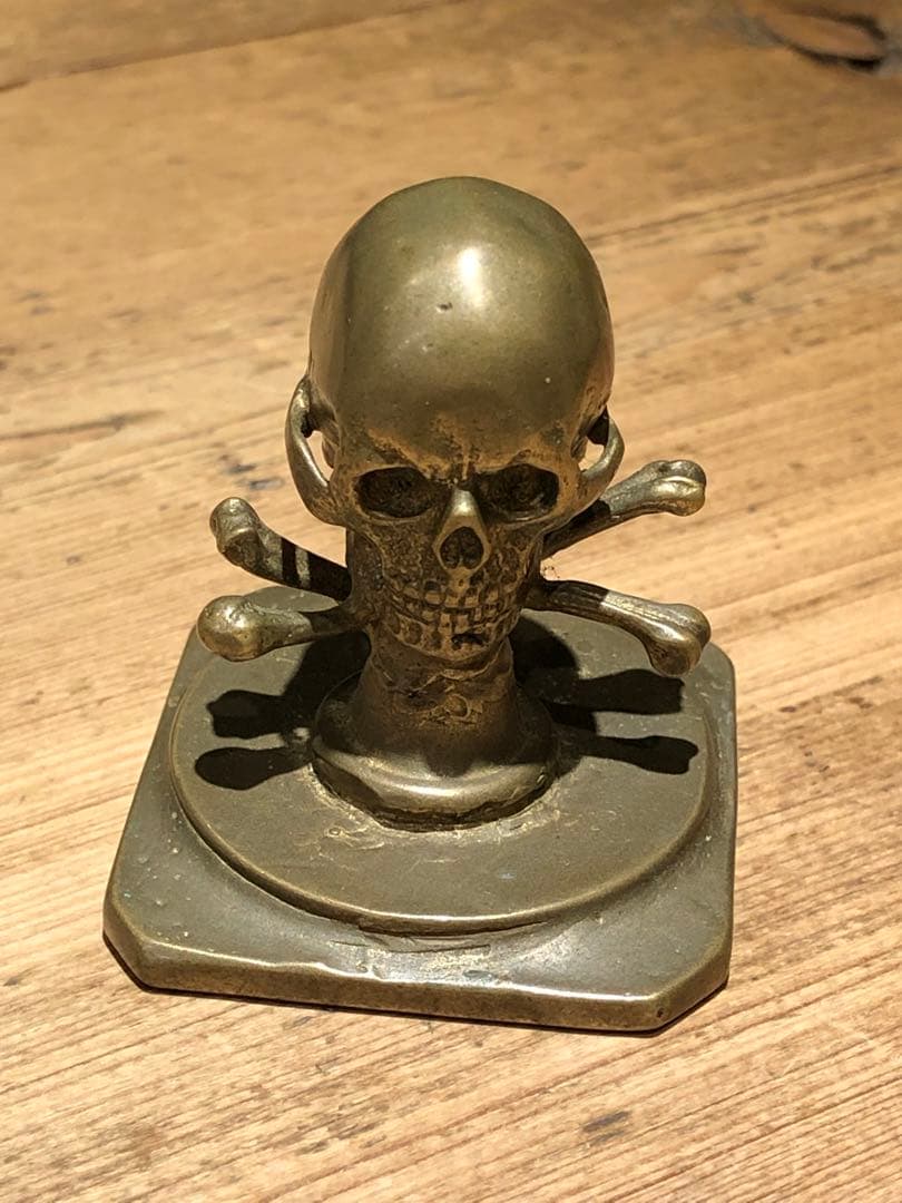 ビンテージ　スカル　髑髏　骸骨　ネイバーフッド　インダストリアル　weirdo