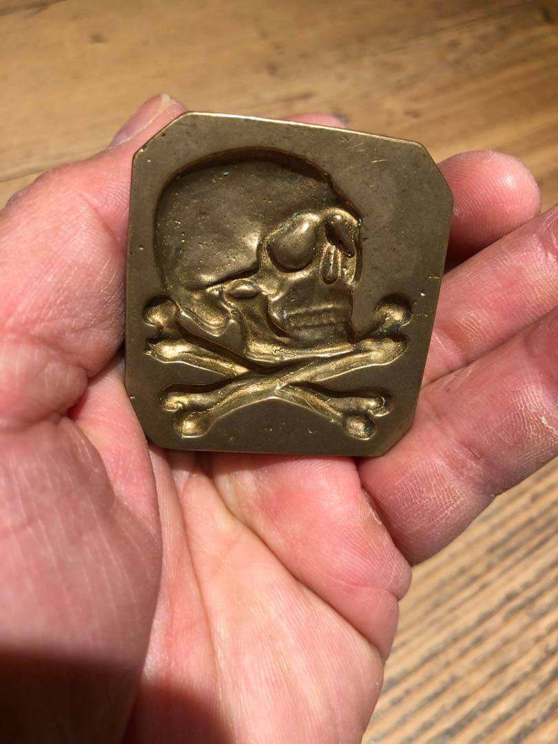 ビンテージ　スカル　髑髏　骸骨　ネイバーフッド　インダストリアル　weirdo