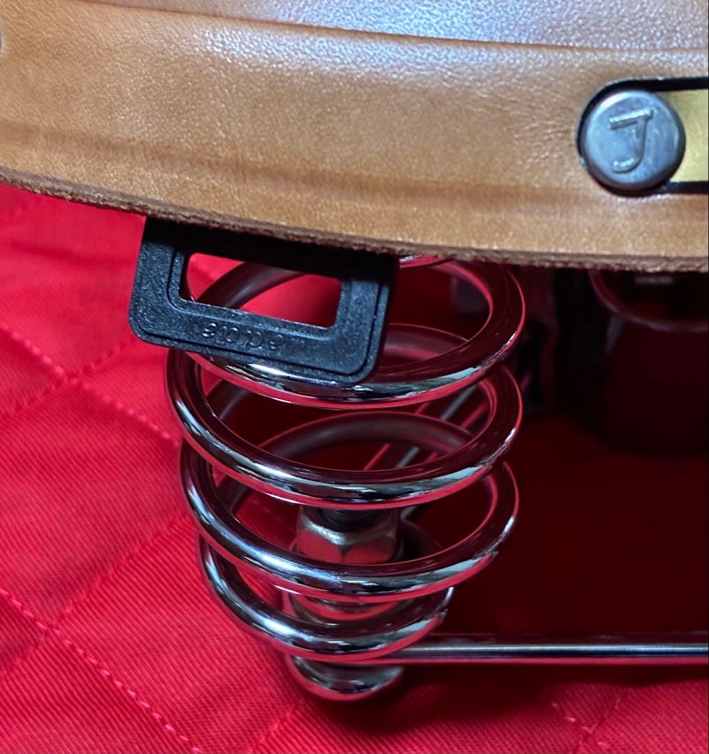 Lepper社　レッパー社　本革サドル　自転車パーツ　オランダ　未使用品