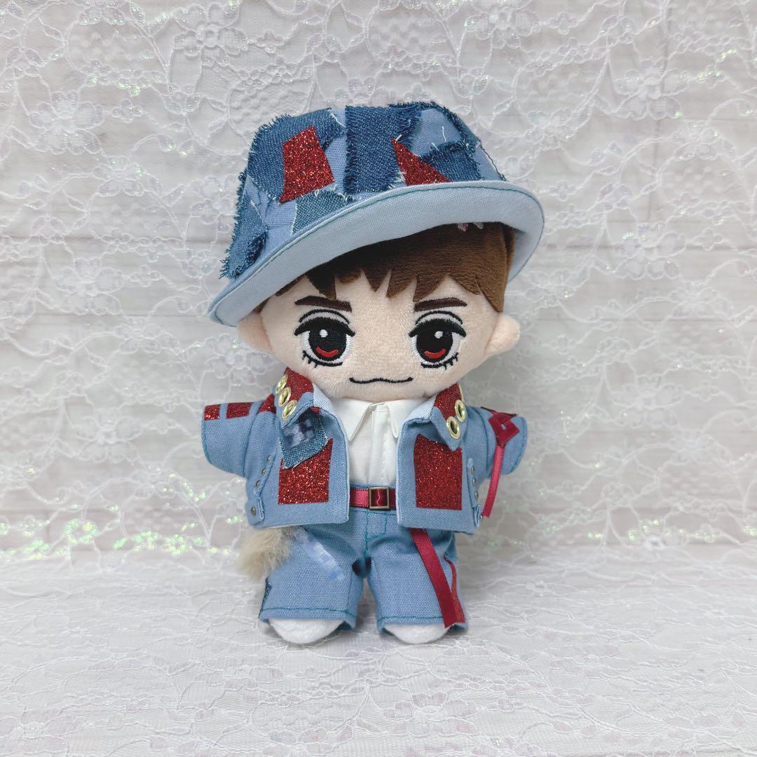 A様　はぴぬい　Travis Japan ぬい服　デニムコーデ