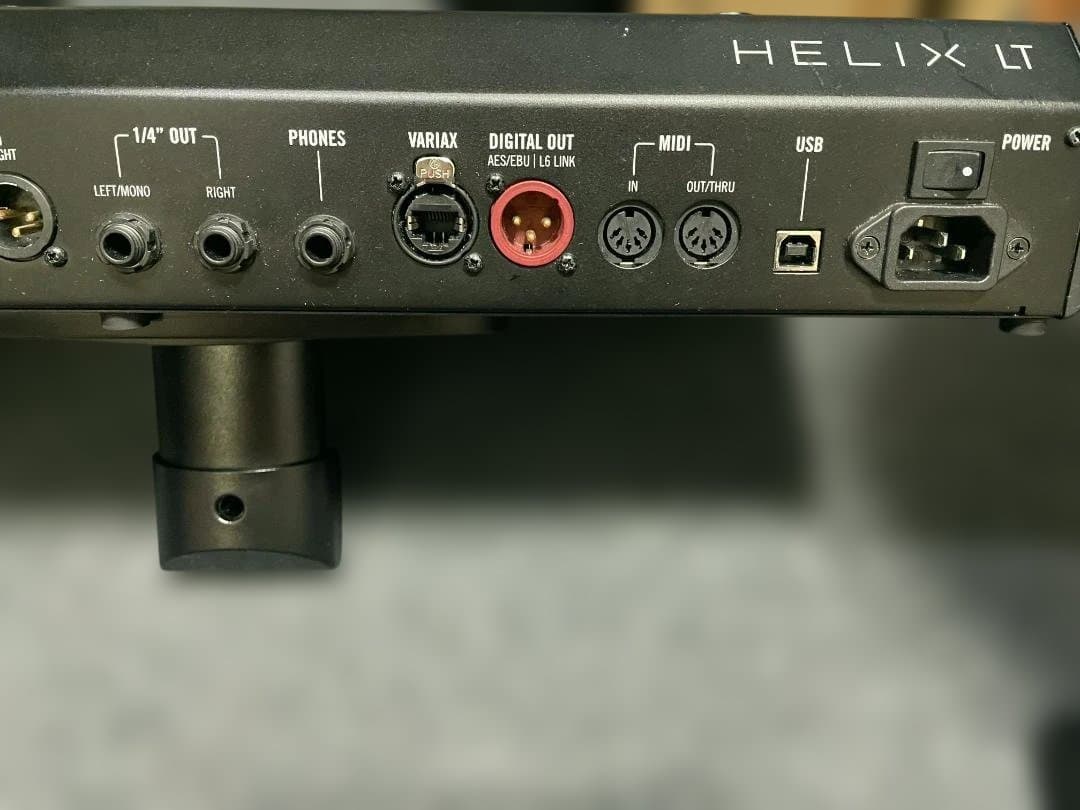 【たろさん専用】Line 6 HELIX LT ギターエフェクター