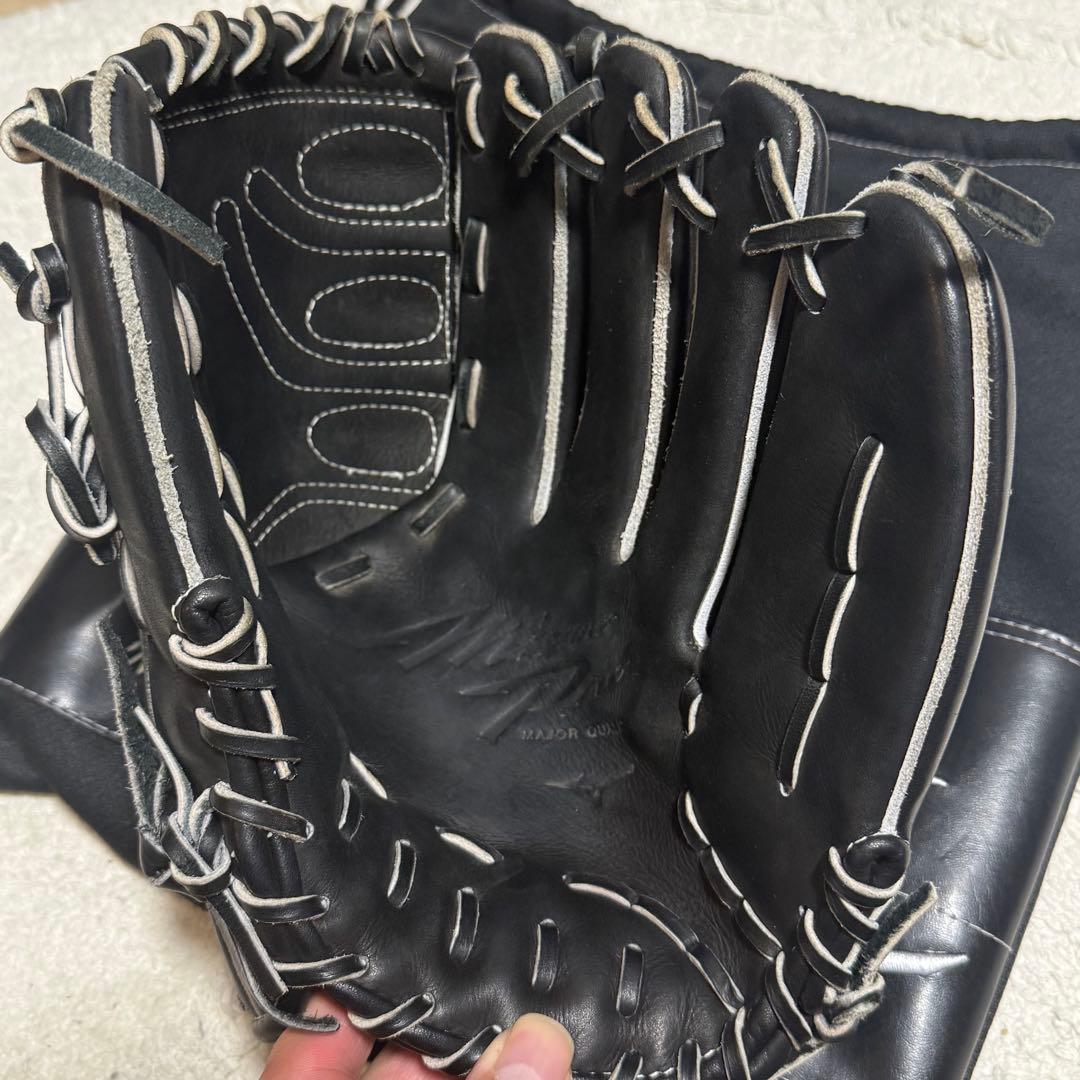 定価税込38500円！ミズノプロ　軟式　田中将大モデル　美中古