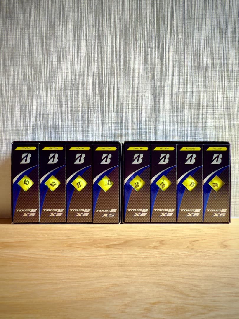 未使用品 ブリヂストン ゴルフボール TOUR B XS イエロー (24球入)