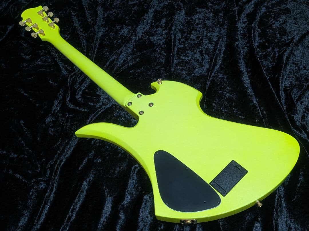 フェルナンデス MG-145S カスタマイズ グリーンハート モッキンバード