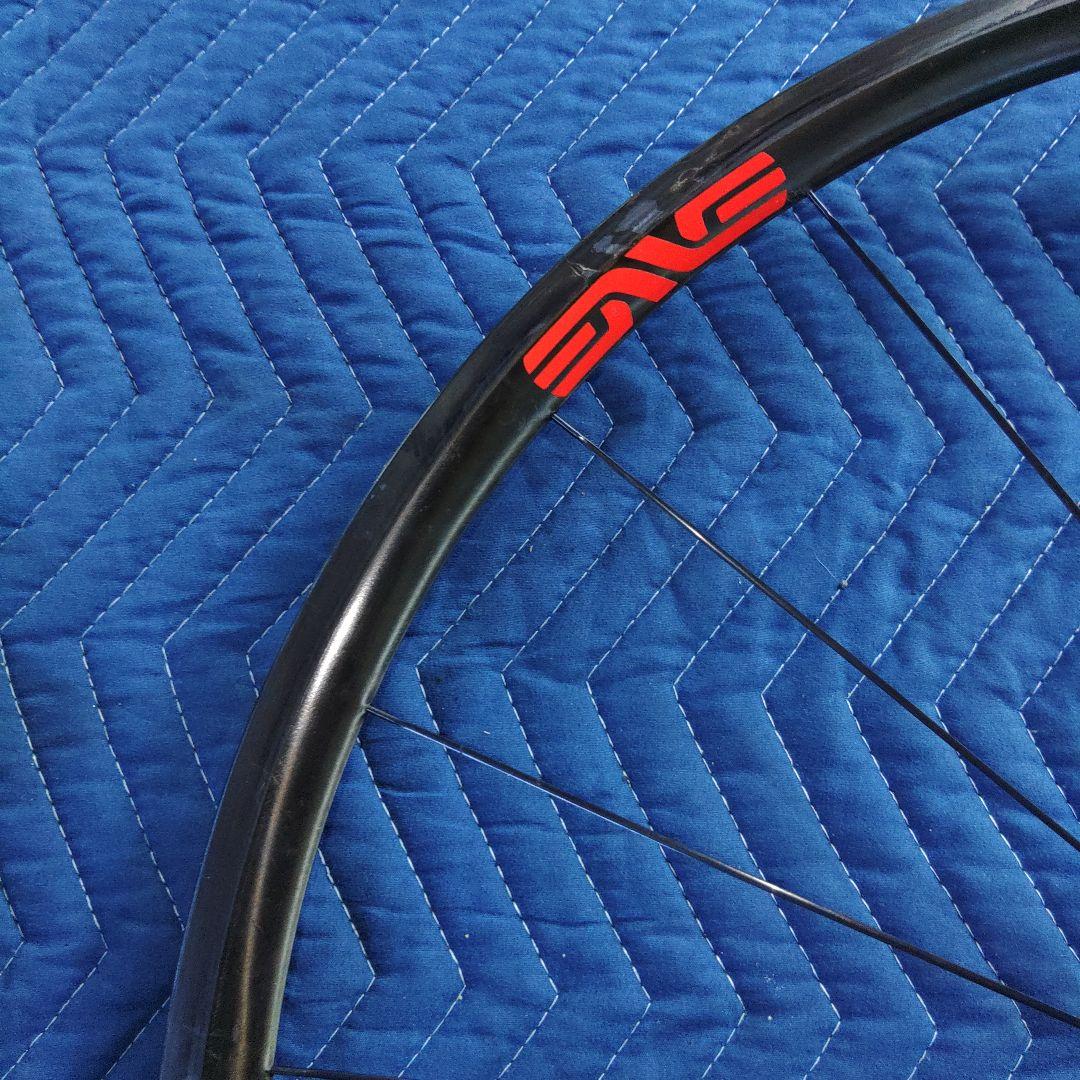 ENVE 1.25カーボンホイールチューブラー Chris King ハブ