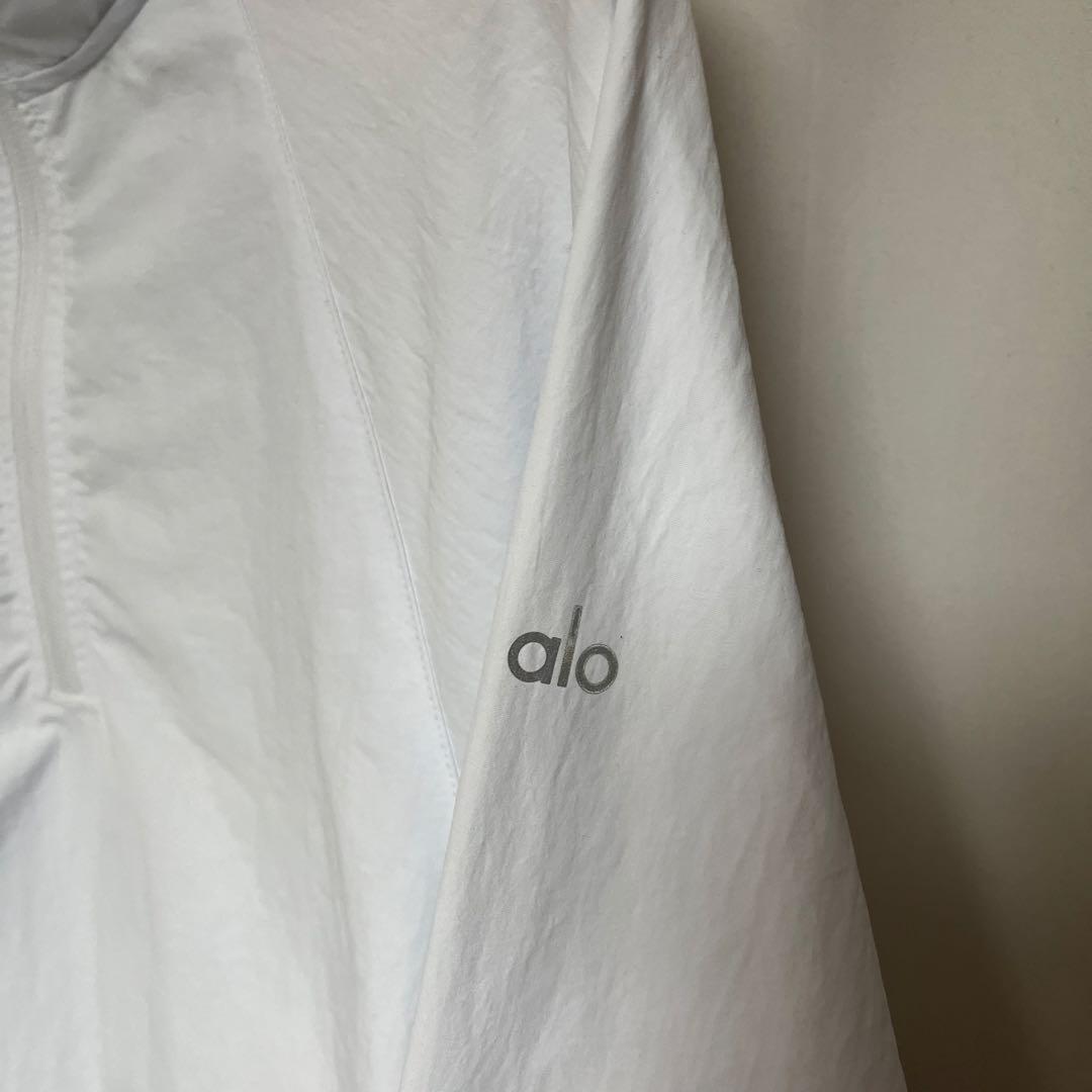 alo yoga ハーフジップ ショート丈ナイロン ジャケット ホワイト M