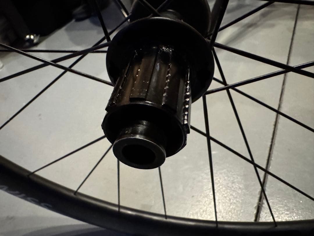 DT SWISS ARC1400 62mm 前後