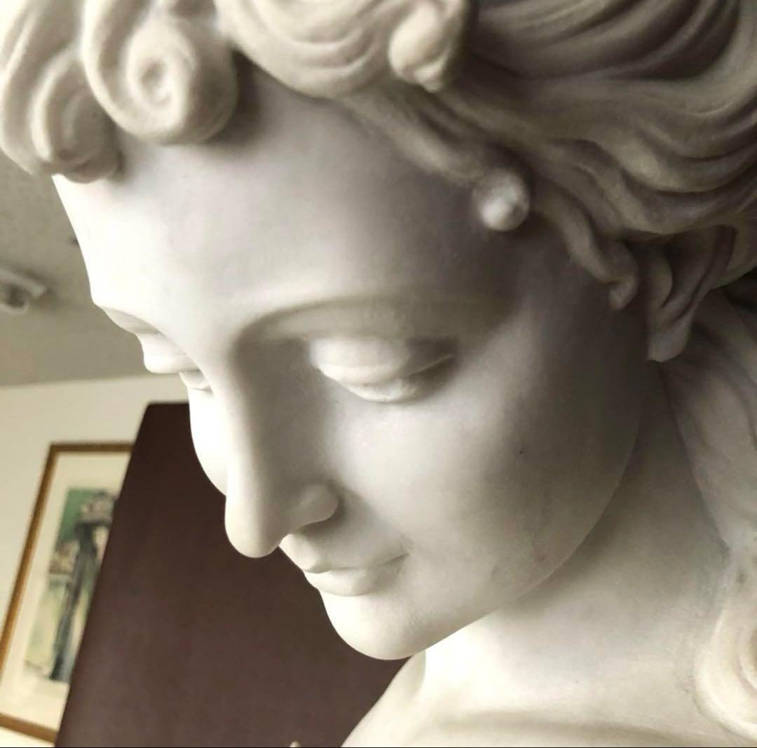 C様へ感謝お嫁入り‼️イタリア現代作家大理石一刀彫り「ヴィーナス　女神像」台座付