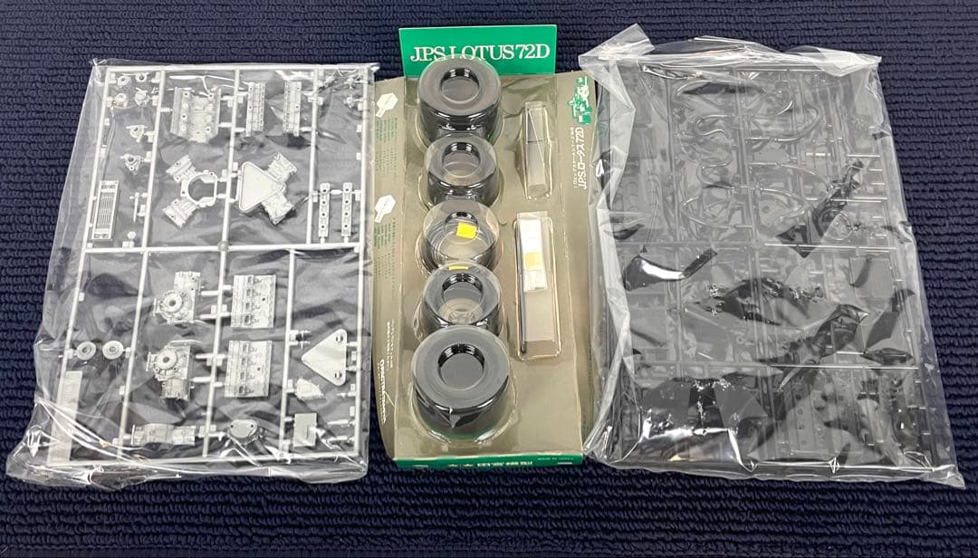 ●小鹿田宮 J.P.S LOTUS 72D 1:12 プラモデル●