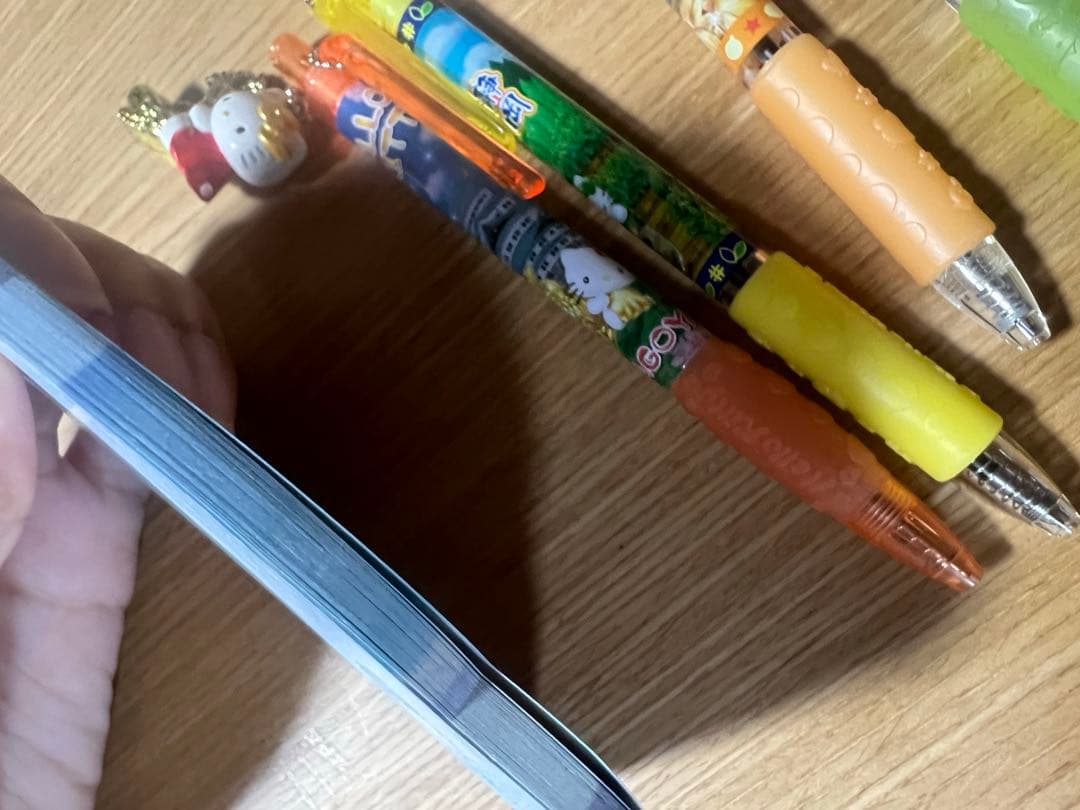 ハローキティ　昭和クラブ　ご当地ボールペン　メモ帳