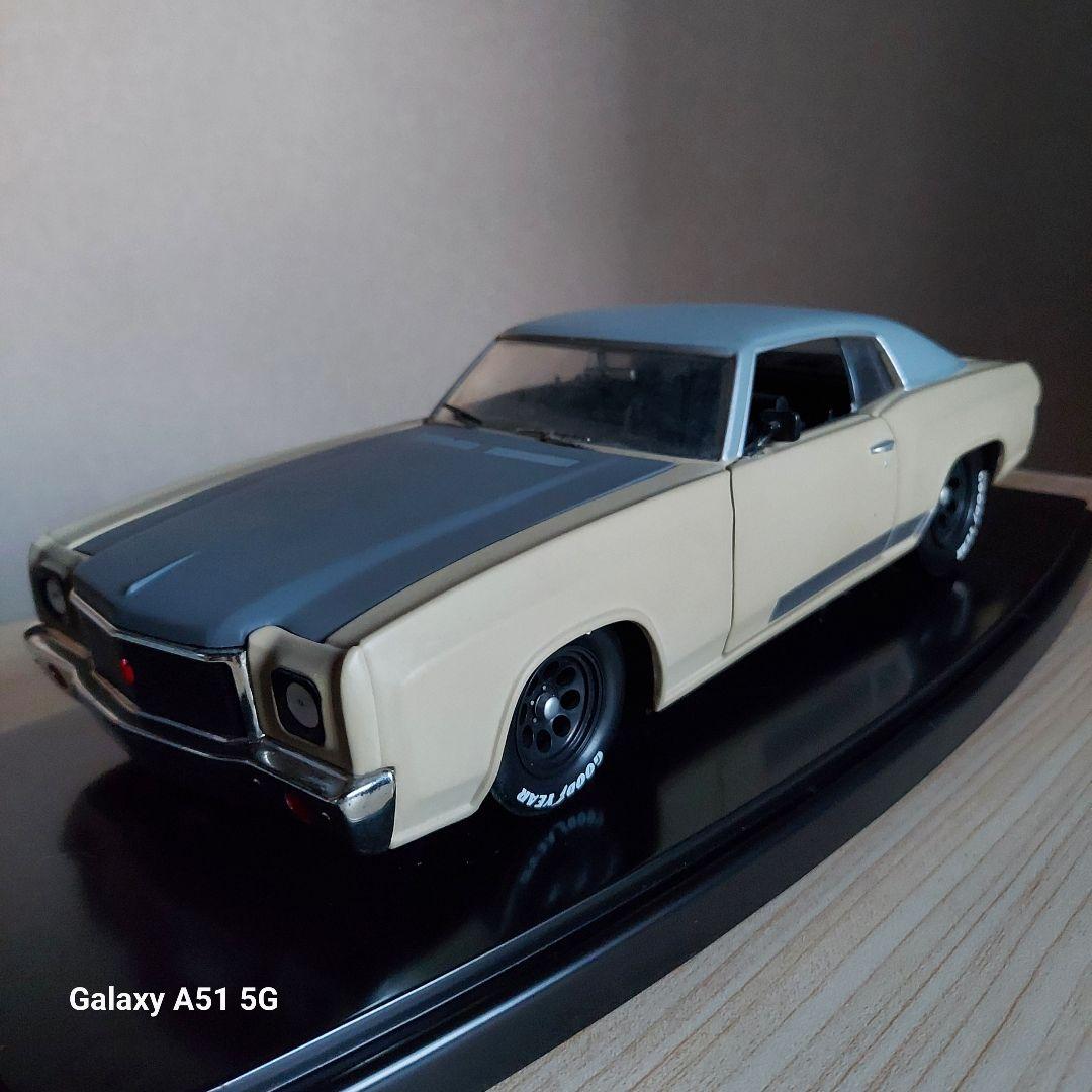 1/18 1970年代　アメリカ製　シボレー　2台セット