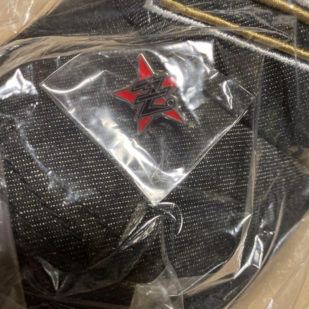 新品未開封未使用　ピンバッチ付きE.YAZAWAデニムメッシュキャップ