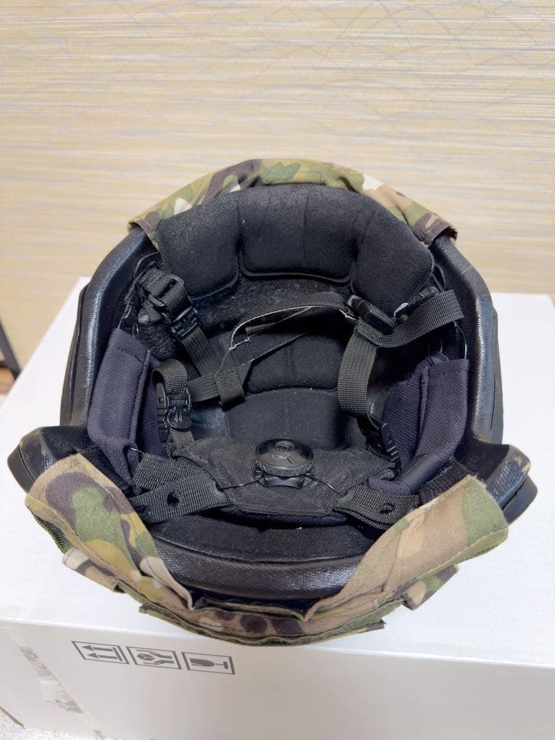 lshz-1＋　ハイカット実物　firstgen ヘルメット FSB放出　ロシア