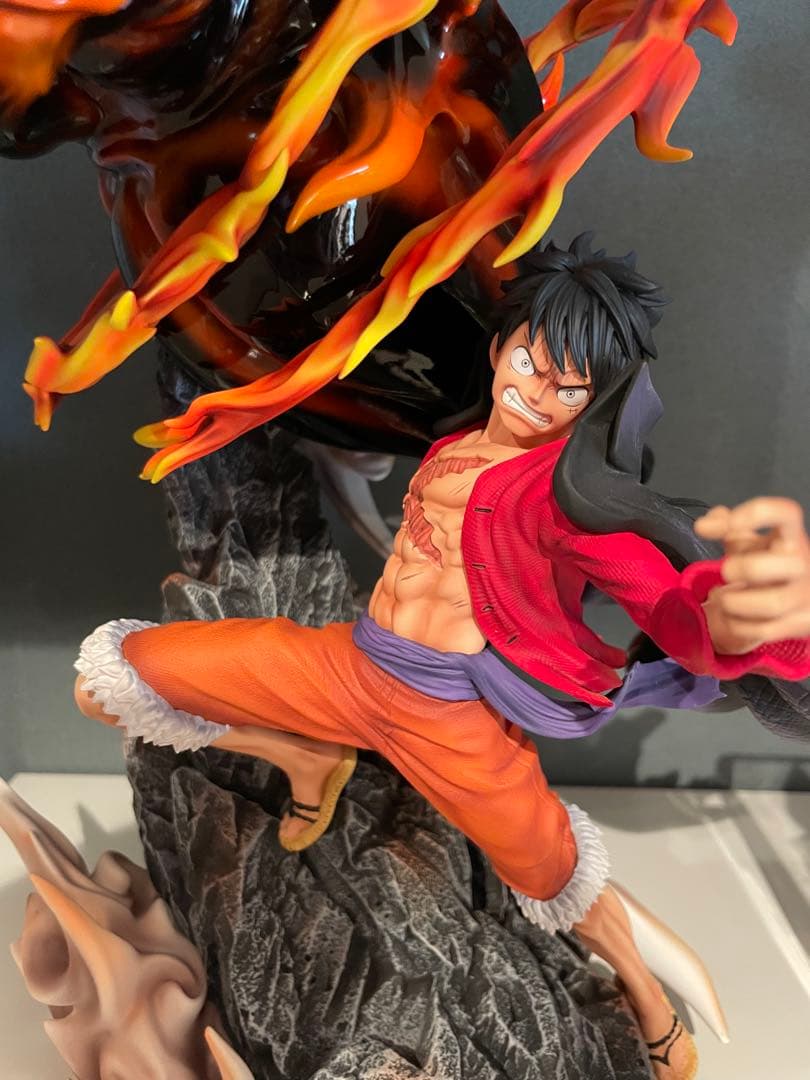 THスタジオ　ルフィ　海外正規品　pop