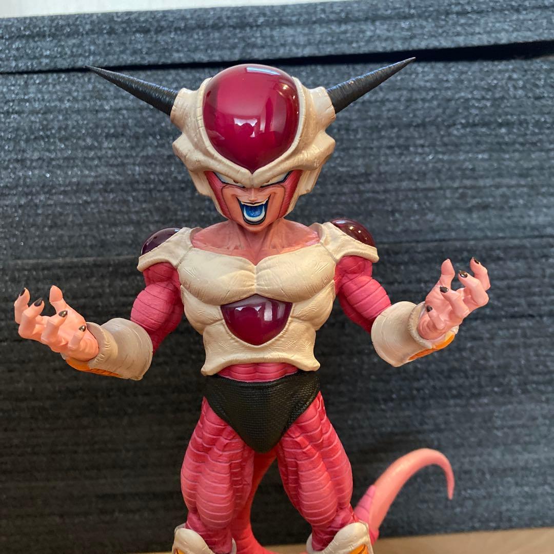 ドラゴンボール　ガレージキット　アニメ　フリーザ　1番くじ　フィギュア　第一形態