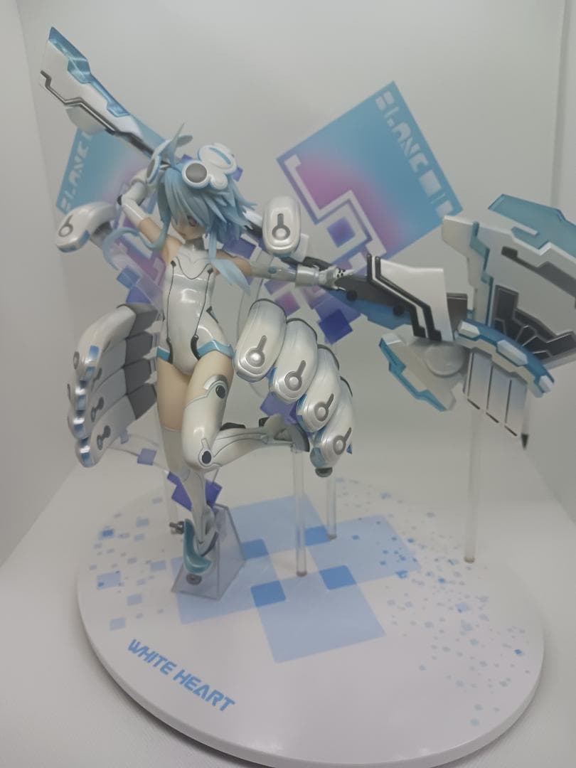 l*e様 超次元ゲイム ネプテューヌ ホワイトハート 1/7 スケールフィギュア