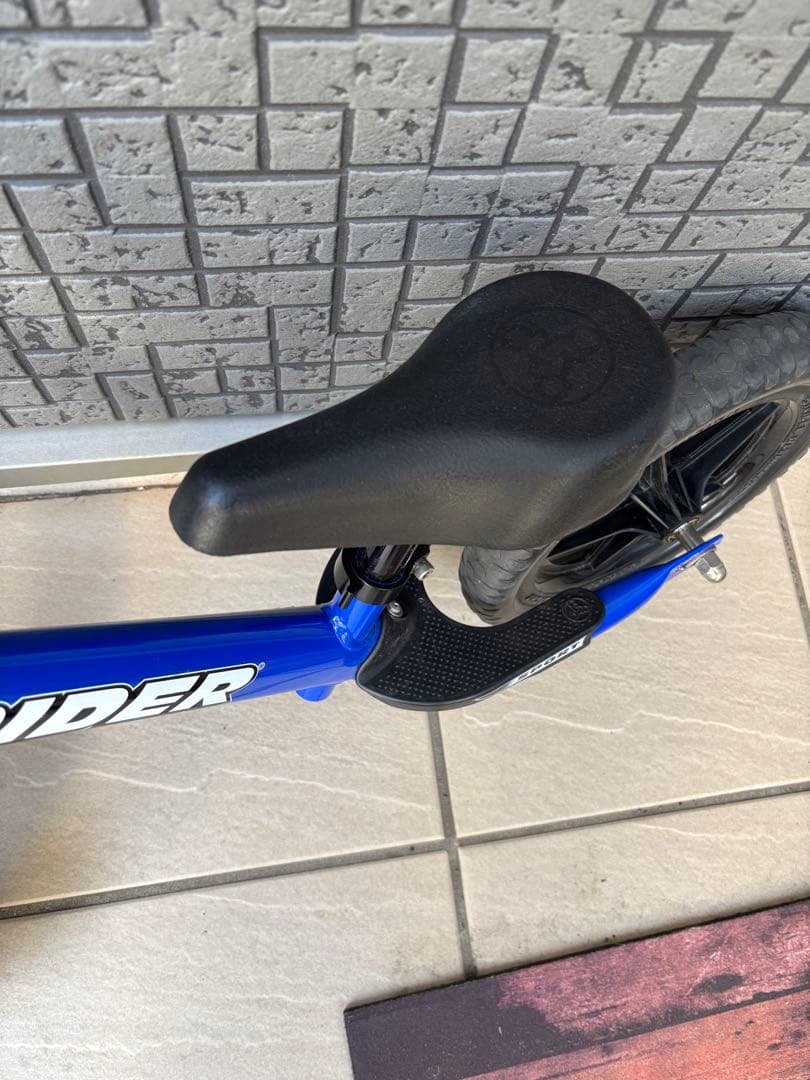 美品！12インチ STRIDER スポーツモデル 青 2歳〜5歳