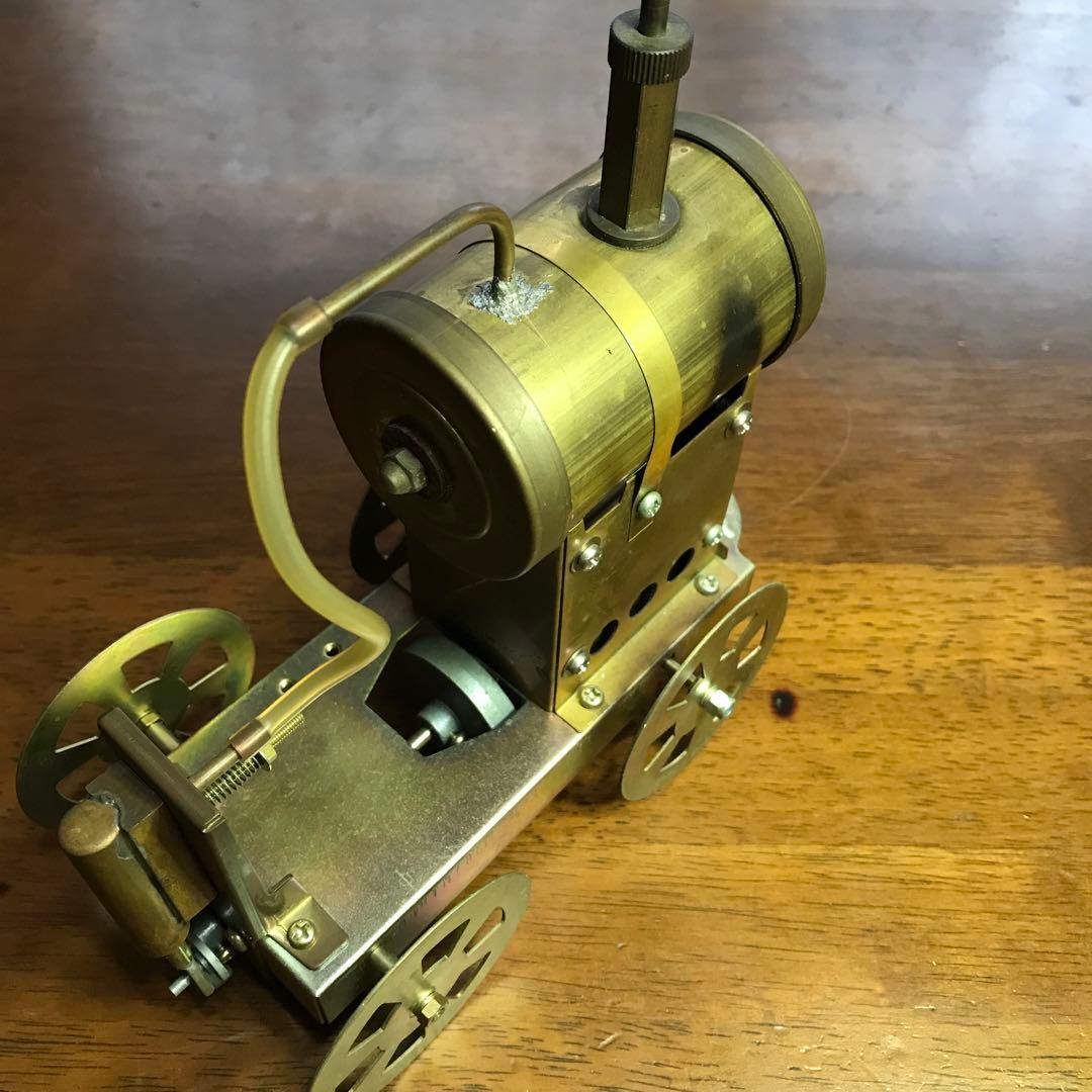 【レトロ‼️】金属製 蒸気機関車 動力式 4輪